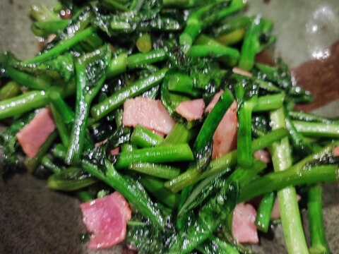 のらぼう菜とベーコンの中華炒め